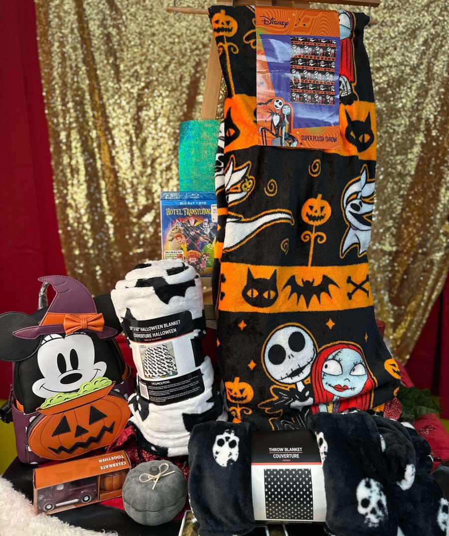 happy-halloween-jack-skeleton-blanket-bat-blanket-minnie